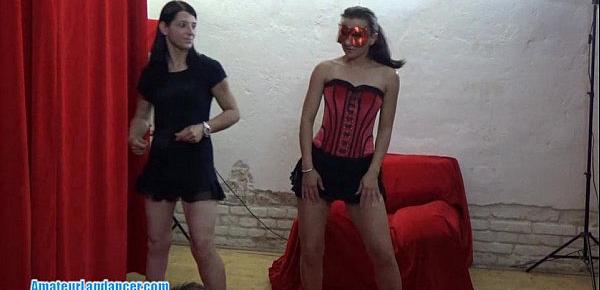  Czech ladies show a double lapdance and BJ